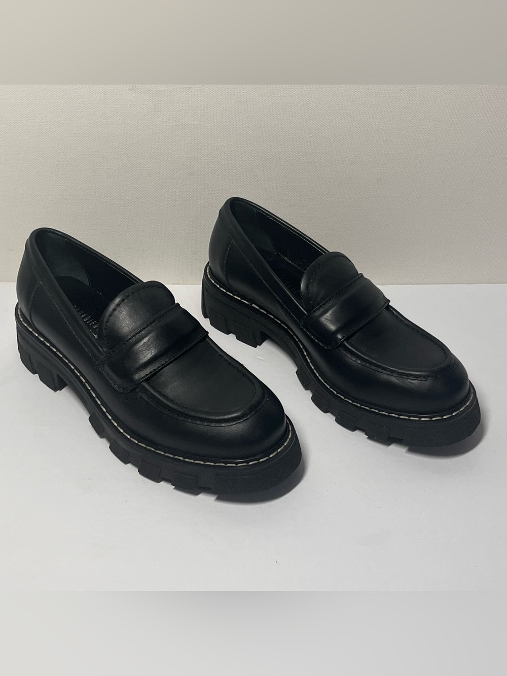 La Canadienne Douglas  Leather Chunky Penny Loafers - Picture 2 of 7
